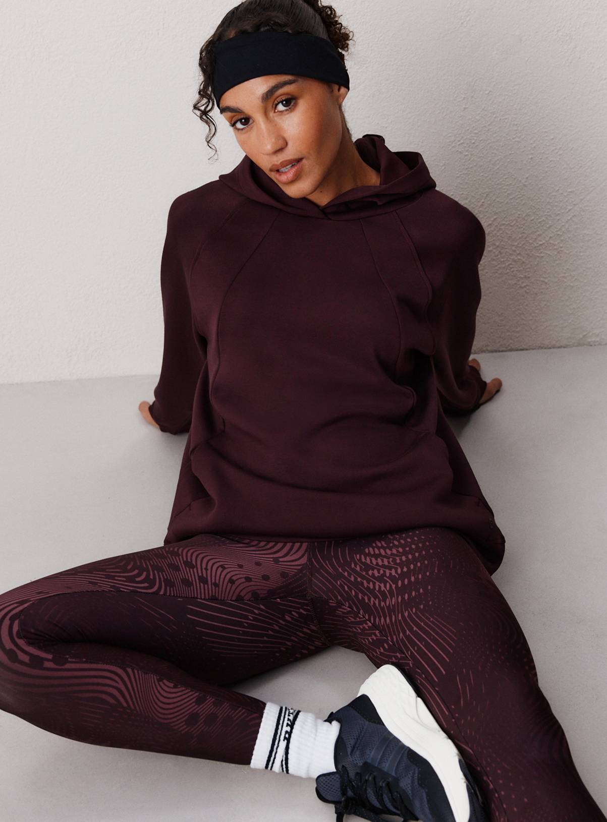 REAKTIV Dark Red Scuba Longline Hoodie XXL - Image 1